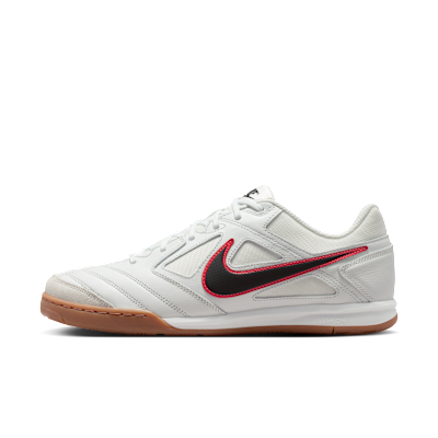 NIKE+GATO.png